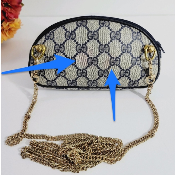 GUCCI CROSSBODY PURSE - Picture 10 of 11